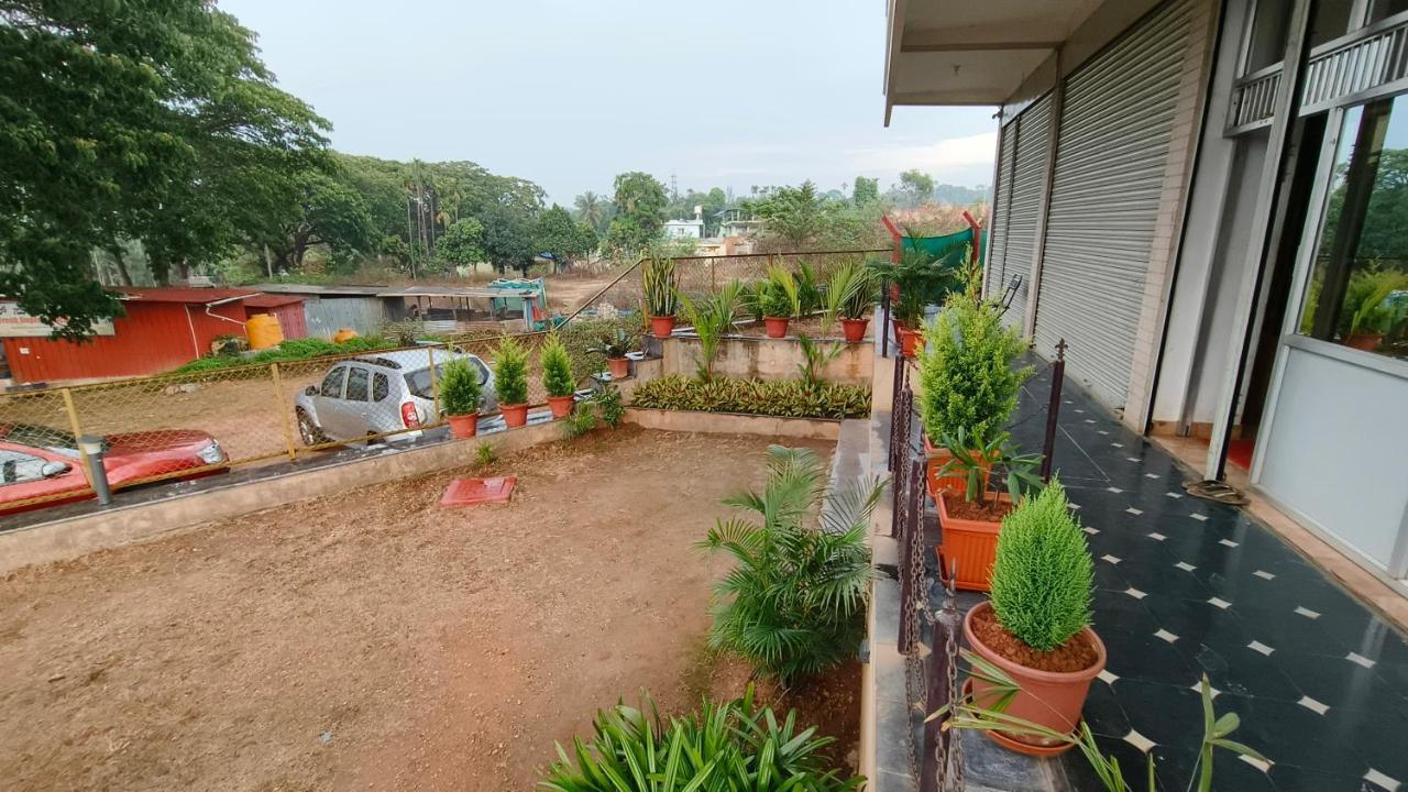 M Cube Service Apartments Sakleshpur Exterior foto
